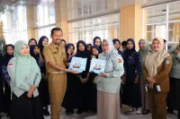 Siswa SMPN 47 Bulukumba Pelajari Layanan Publik di Gedung Pinisi