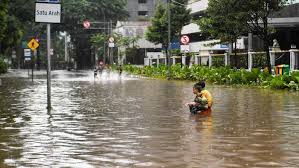 10 Ruas Jalan di Jakarta Yang Terendam Banjir
