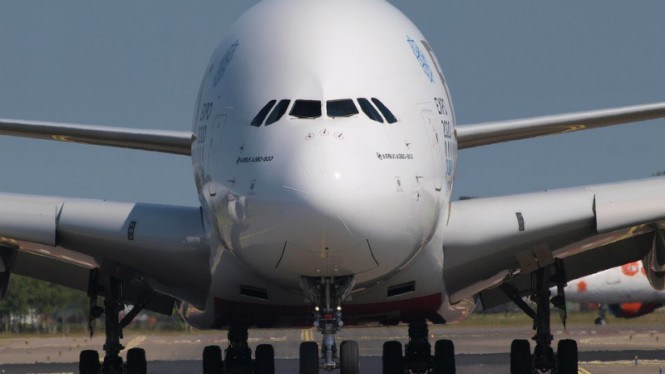 Dampak Virus Corona, Pembatalan Tiket Pesawat Capai 80 Persen