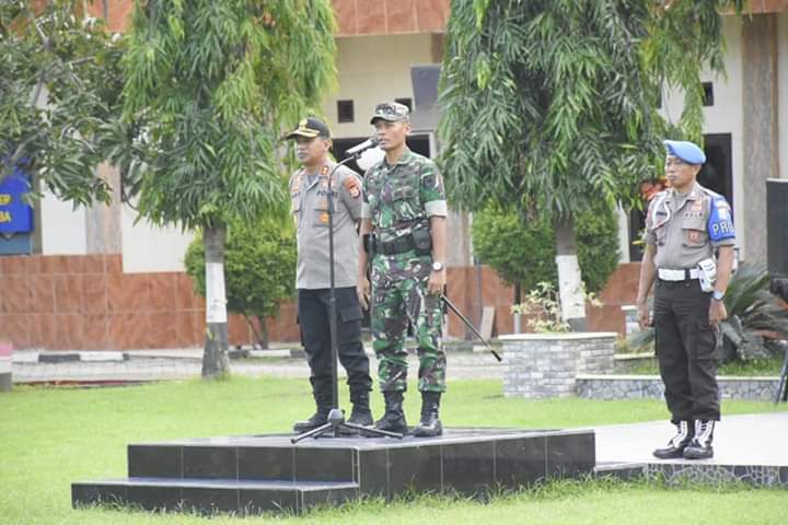 Kapolres dan Dandim Bulukumba Pimpin Apel Pam Pilkades