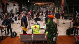 KKP Bandara Soetta Benarkan 131 Penumpang Pesawat Positif Covid