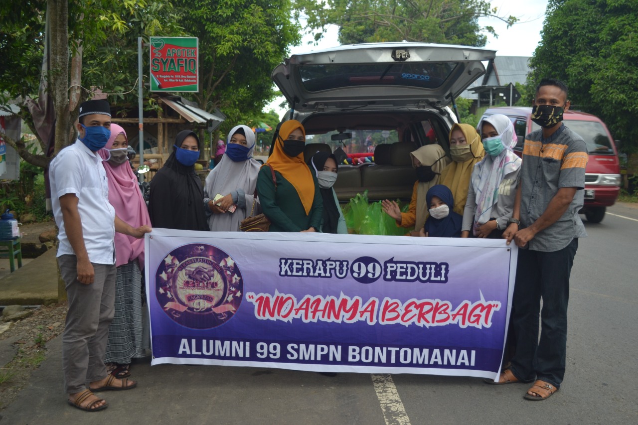 Komunitas Kerapu 99  Bagi-bagi 250 Paket Takjil