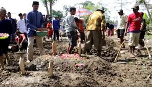Dimakamkan Seliang Lahat Akibat Kebakaran Rumah,Ini Korbannya