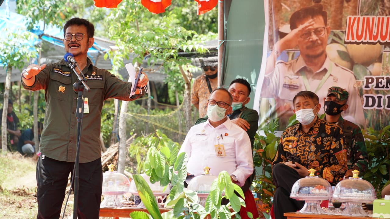 Mentan SYL Kunker di Bulukumba Resmikan RMU Desa Tanah Harapan