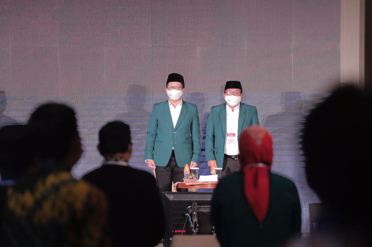Tomy Satria Yulianto,   dengan lugas dan jelas memaparkan Visi-misi tanpa melihat tes