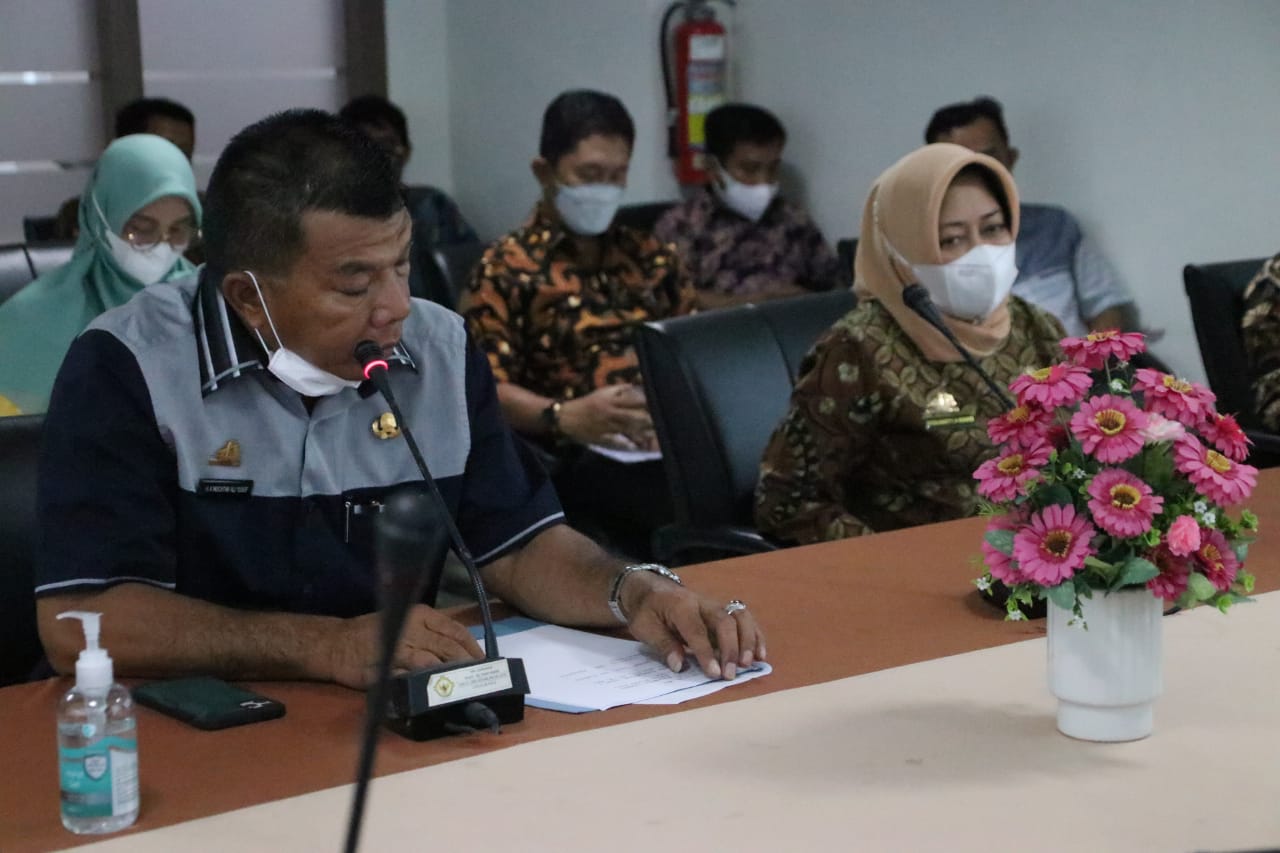 Bupati Bulukumba Menyerahkan Laporan Keuangan Pemerintah Daerah ke BPK
