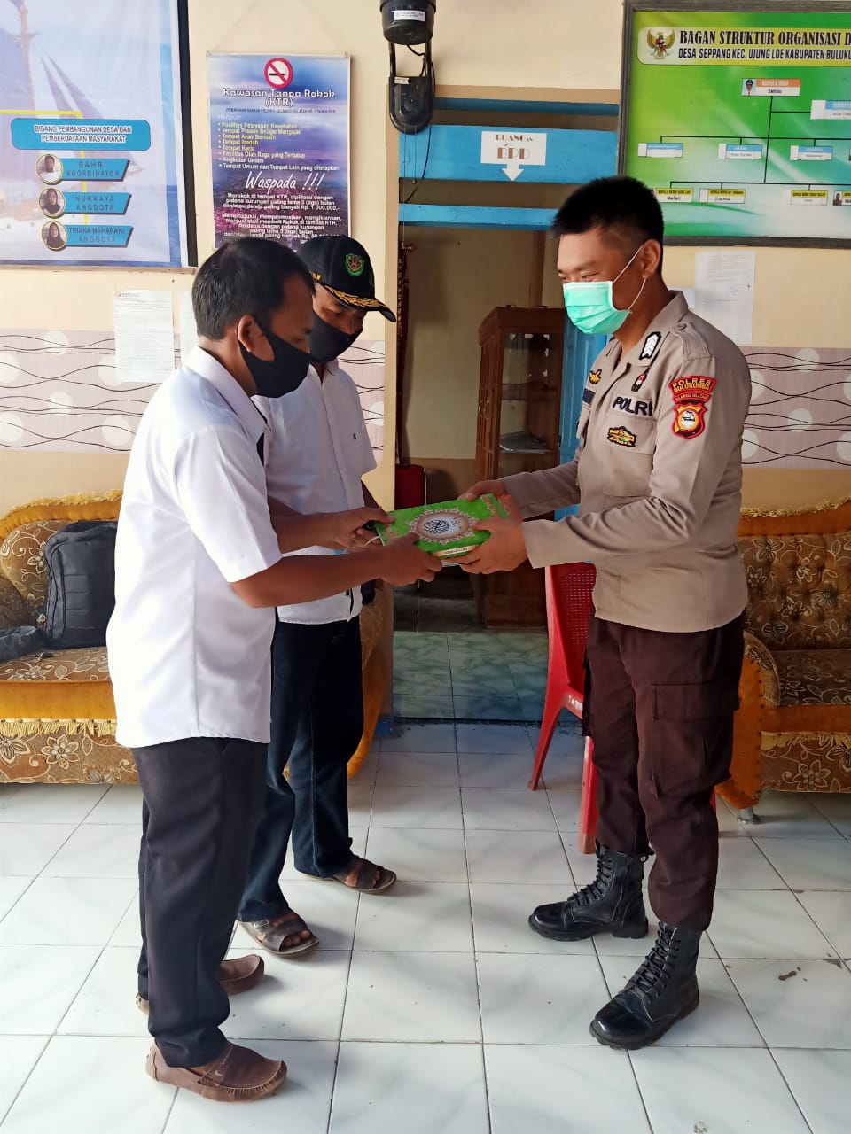 Akbar Wandy mewakafkan  Al Qur'an, Bentuk kepedulian Polri yang selalu siap memberikan pelayanan  ke masyarakat