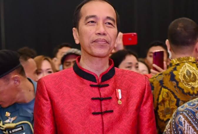 Jokowi Tolak 3 Periode, Tapi Biarkan Pendukungnya Kampanye