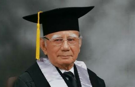 Pendapat Prof. Emil Salim Soal Putusan MK Terkait UU Ciptakerja