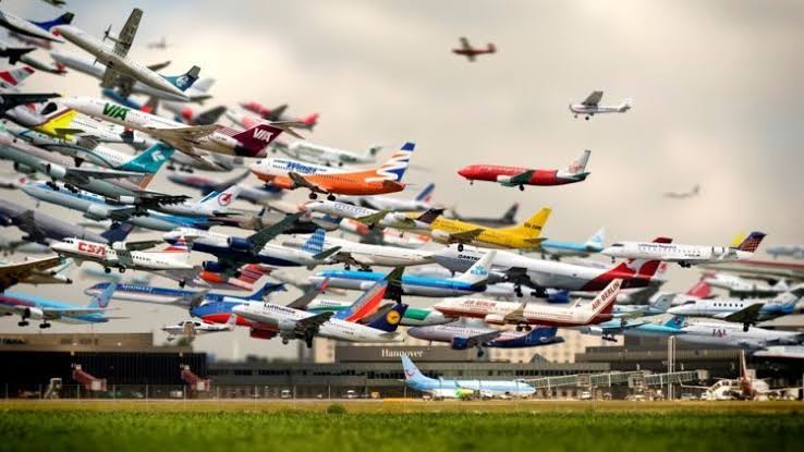 Lalu Lintas Udara AS Masih Kacau, Lebih dari 2.000 Penerbangan Dibatalkan