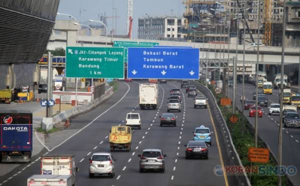 Ingat! Tarif Tol Naik Mulai Besok Malam