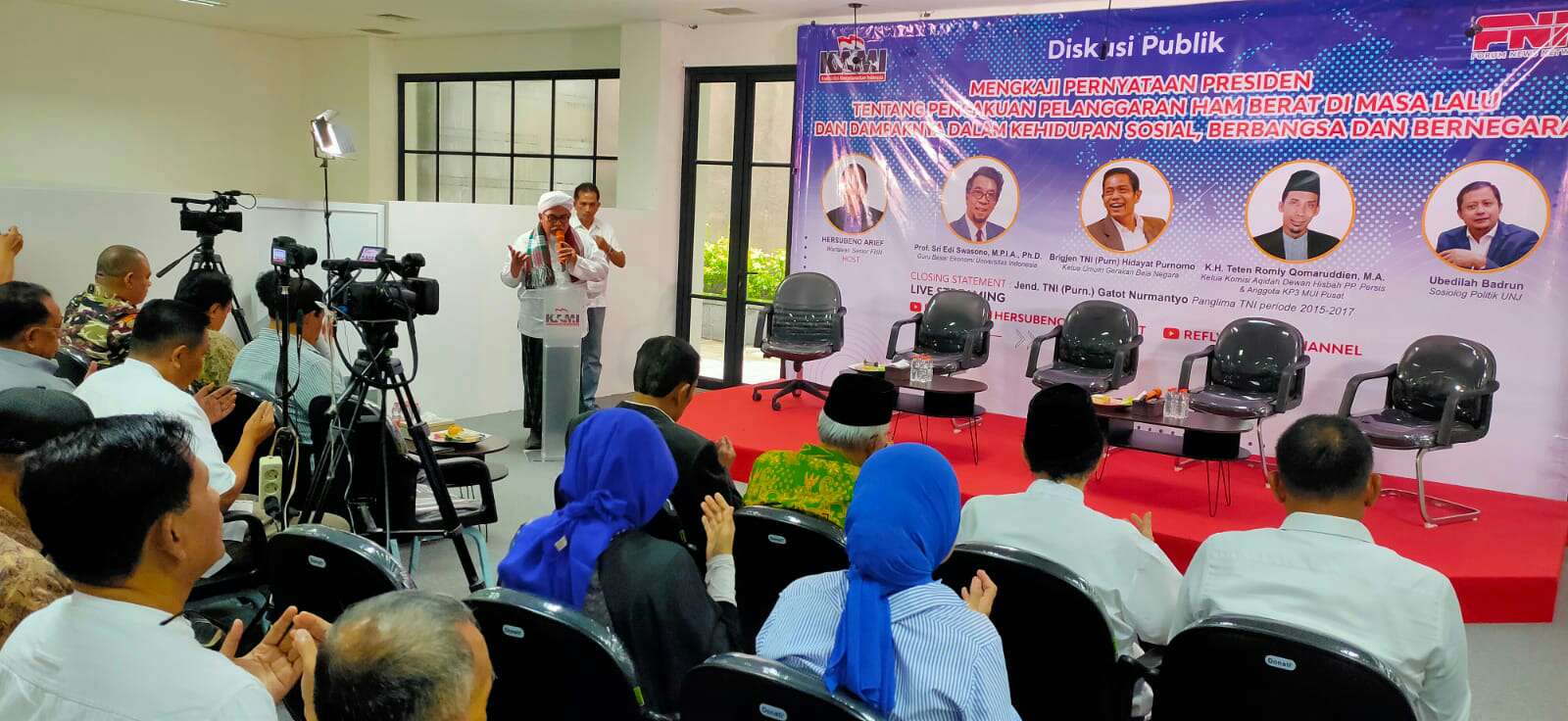 Diskusi KAMI, Permintaan maaf presiden ke PKI ditanggapi tegas para tokoh dan pemuda