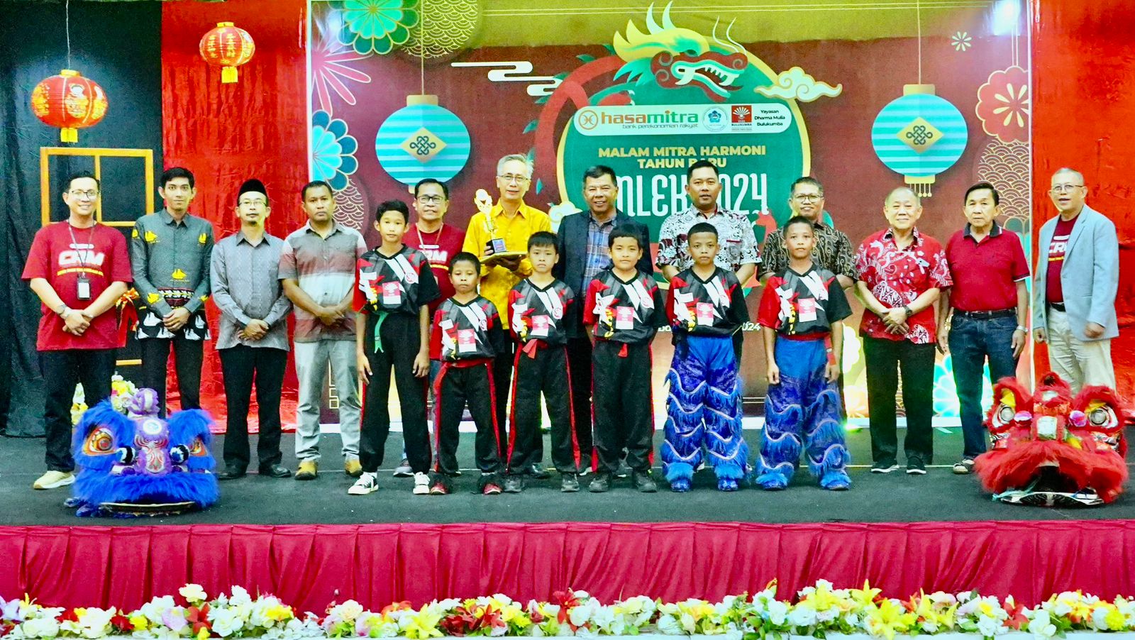 Perayaan Imlek, Bank Hasamitra Bulukumba Gelar Malam Mitra Harmoni