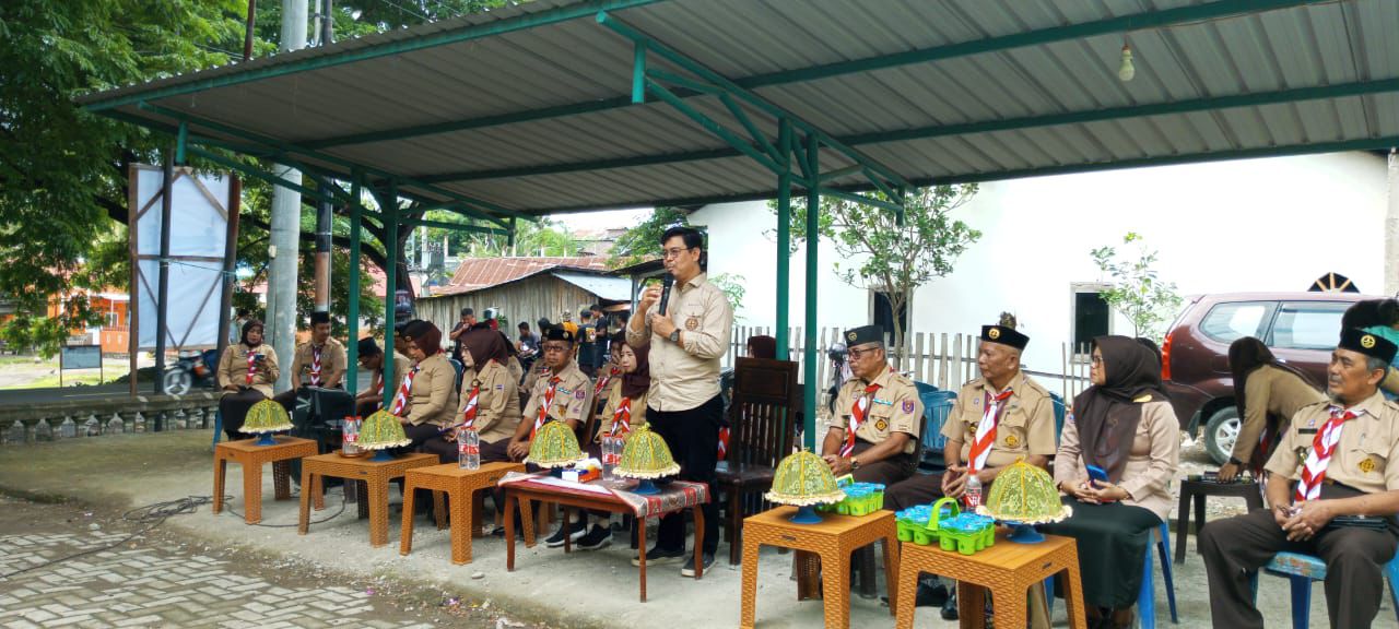 Andi Edy Manaf Hadiri Peletakan Batu Pertama Tugu Pramuka dan Sarana Sanitasi di Gantarang