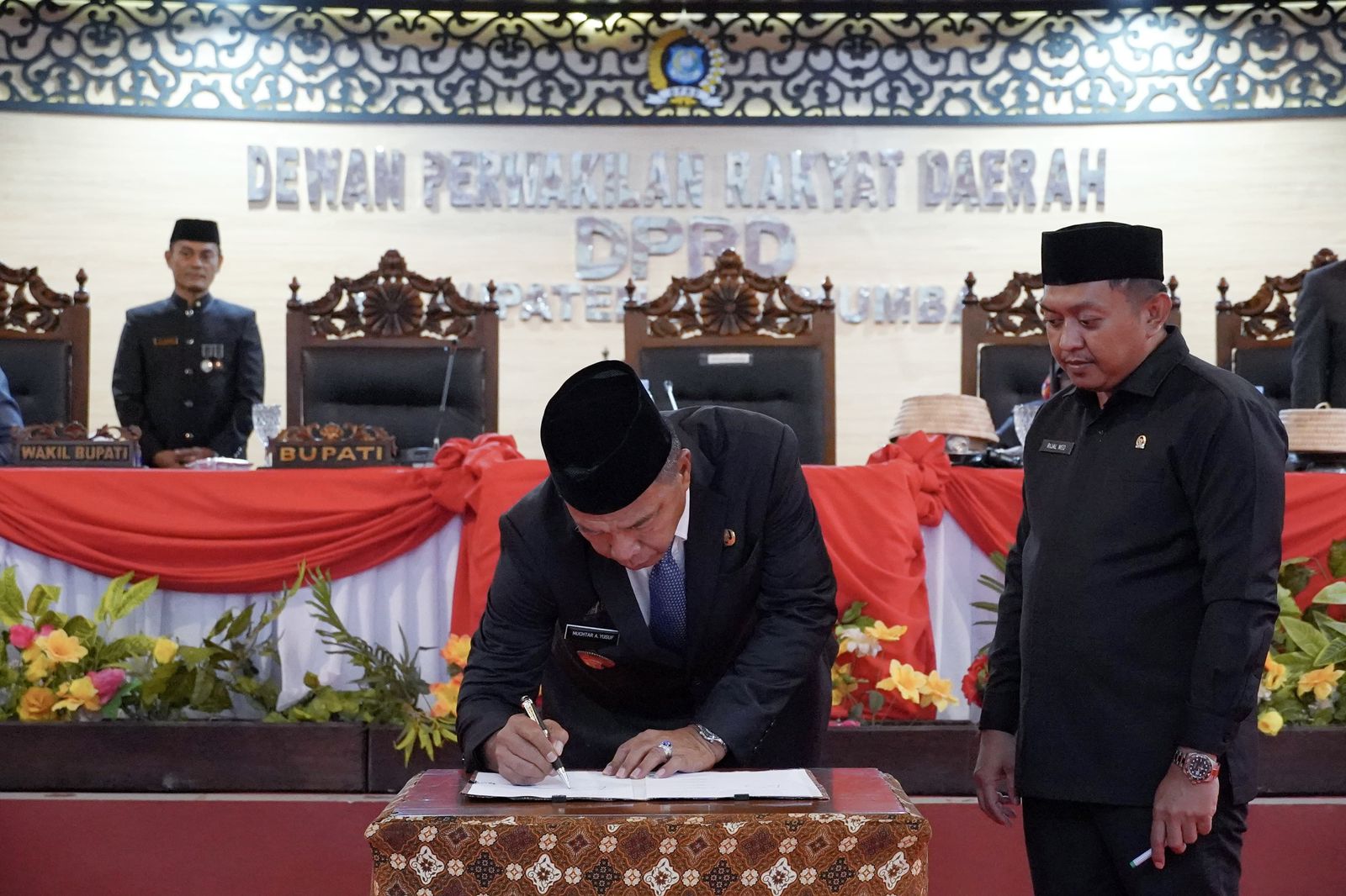 Ranperda Perseroda Pinisi Citra Bulukumba: Transformasi Badan Hukum Demi Kemajuan Daerah
