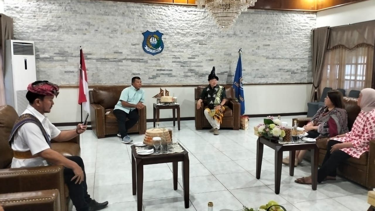 Presiden IDN Los Angeles Kagumi Budaya Kajang, Warisan Adat Bulukumba yang Mendunia